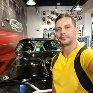 Meet your Posher, Hebert